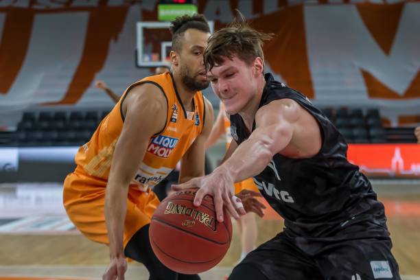 还成为地方 还成为地方