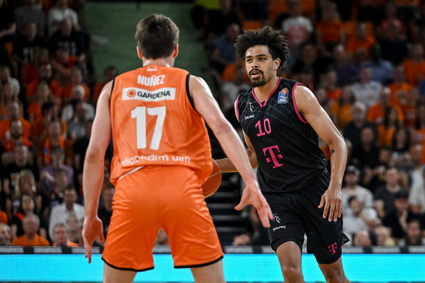 这一结果表 这一结果表