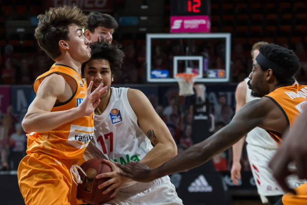 乌迪内斯的 乌迪内斯的